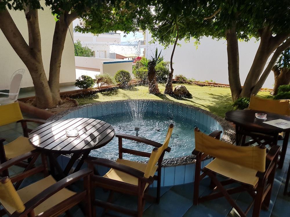 Amazones Villas Apartments Hersonissos  Dış mekan fotoğraf